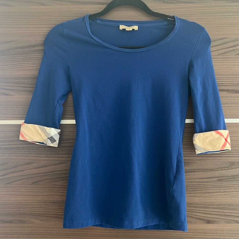 Burberry 3/4 sleeve blue shirt